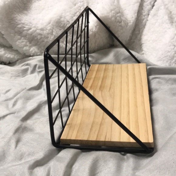 Shelf